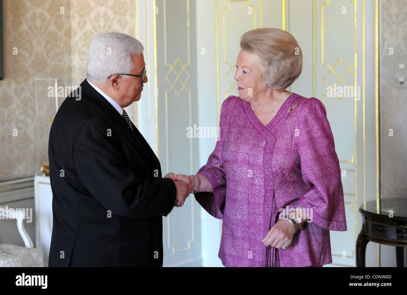 Palestinian president Mahmoud abbas (Abu Mazen) meets with the Queen of Netherlands on Jun 29,2011. Photo by Thaer Ganaim Stock Photo