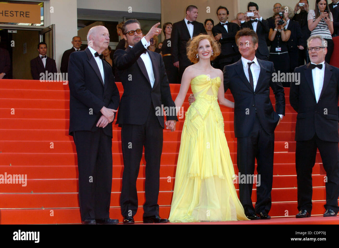 (L R) Brad Pitt, Jessica Chastain and Sean Penn attend "The Tree Of
