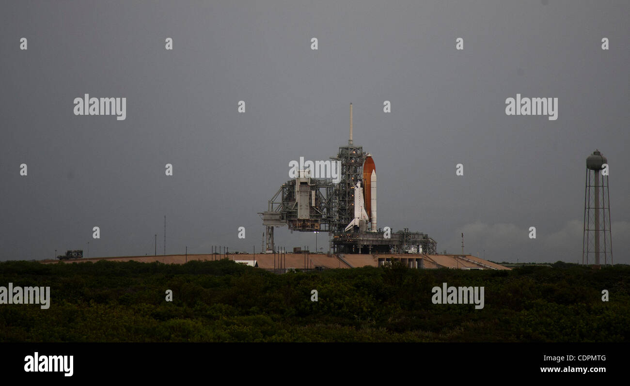 Jul 7, 2011 - Cape Canaveral, Florida, U.S. - The space shuttle Atlantis sits on pad 39A as final preparations for her final flight are made on Thursday. Atlantis is set to blast off on the final mission of the Space Shuttle Program at 11:26AM on July 8, 2011. (Credit Image: &#169; Joel Kowsky/ZUMAP Stock Photo