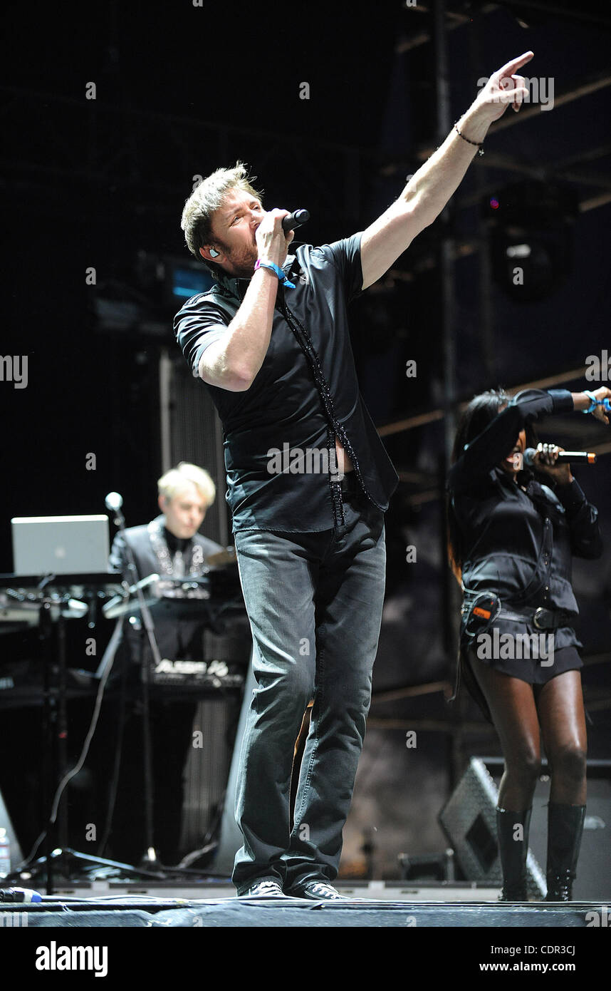 Apr 17, 2011 - Indio, California; USA - Singer SIMON LEBON Of The Band