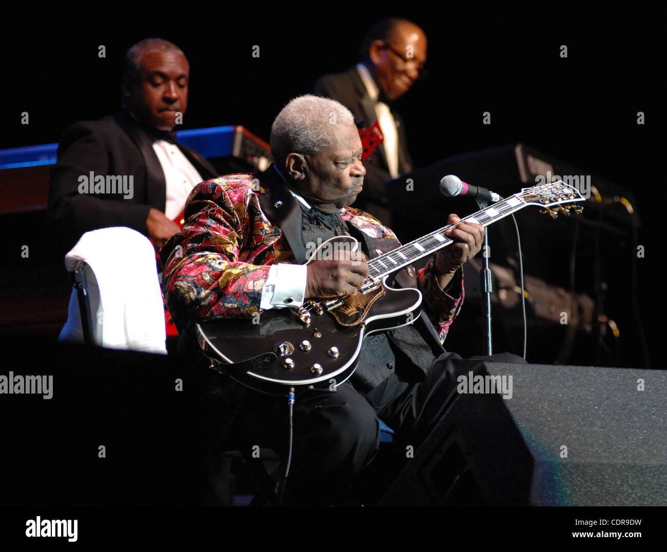 June 2, 2011 - Norfolk, Virginia, U.S. - BB KING, front,15 time grammy winner and King Of The Blues blows the crowd away with his powerful blues at the  Constant Center. (Credit Image: Stock Photo