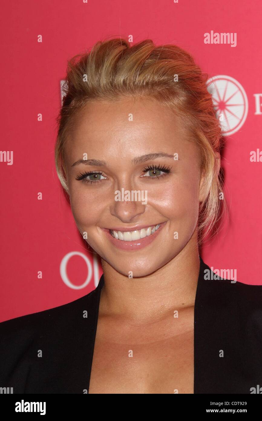 Apr 26, 2011 - Los Angeles, California, USA - Actress HAYDEN PANETTIERE  at the  Us Magazine Hot Hollywood Party held at Eden, Hollywood. (Credit Image: © Jeff Frank/ZUMAPRESS.com) Stock Photo