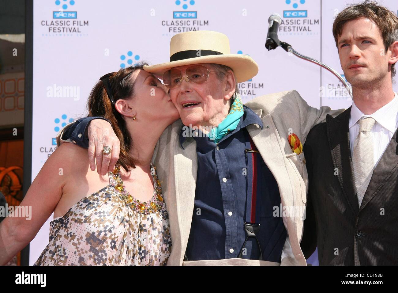 Apr 30, 2011 - Los Angeles, California, USA - Actor PETER O'TOOLE and ...