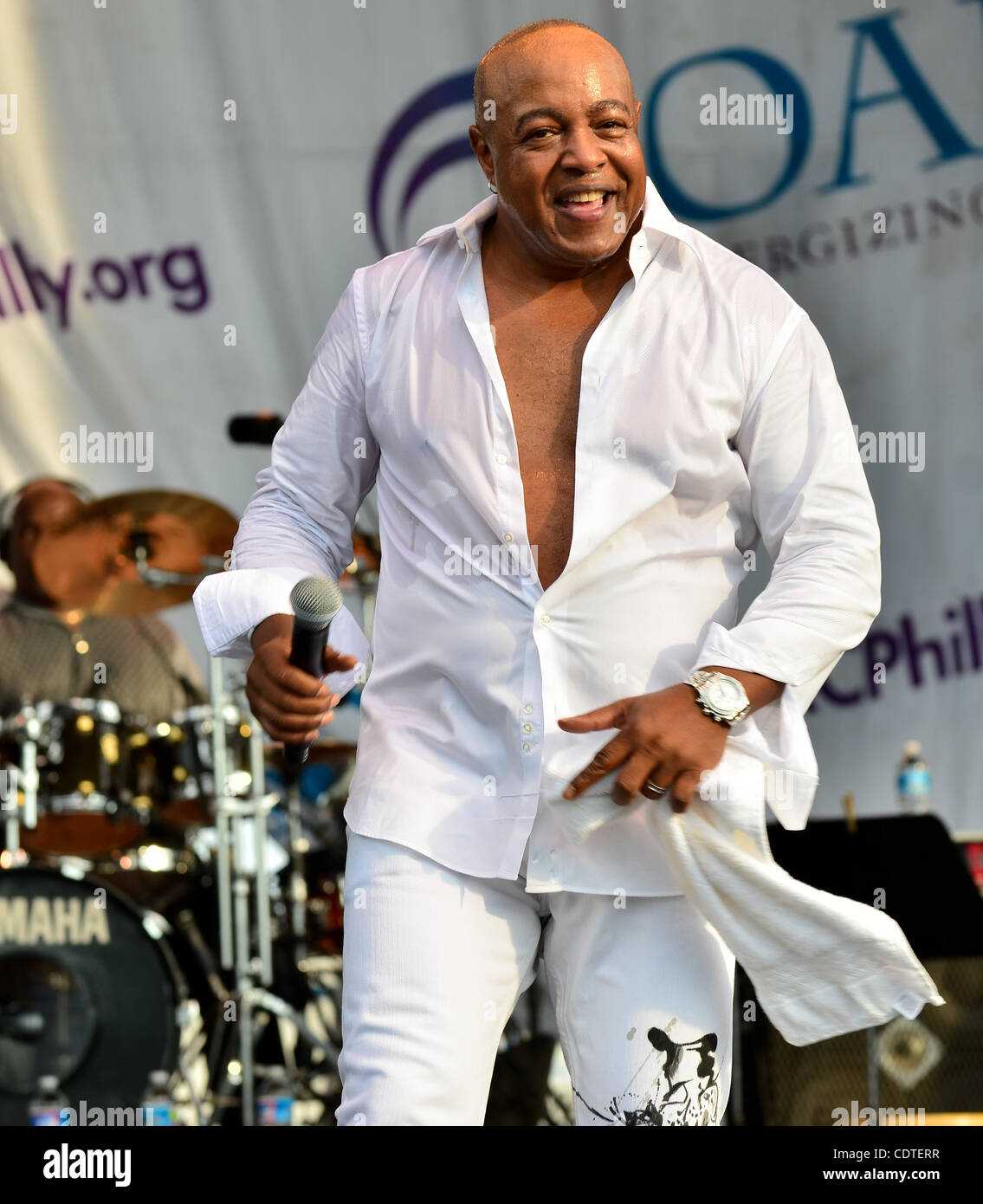 Peabo bryson hi-res stock photography and images - Alamy