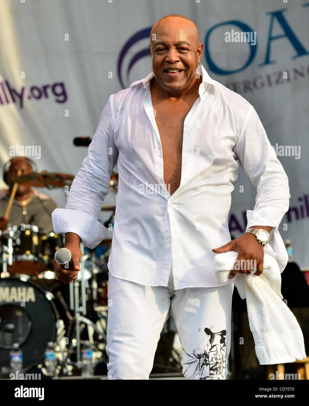 Peabo bryson hi-res stock photography and images - Alamy
