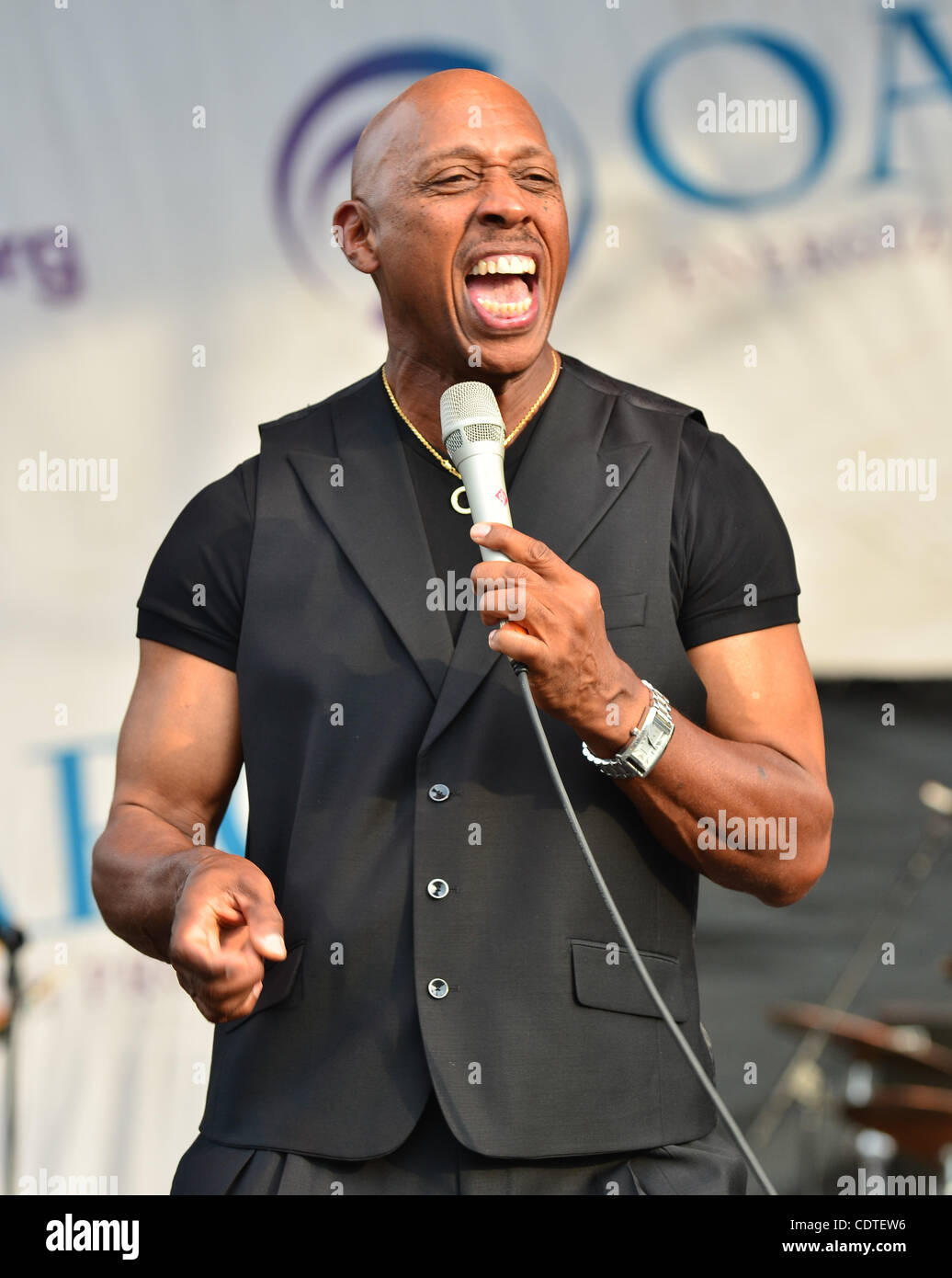 June 18, 2011 - Philadelphia, Pennsylvania, U.S. - R&B Singer JEFFREY ...