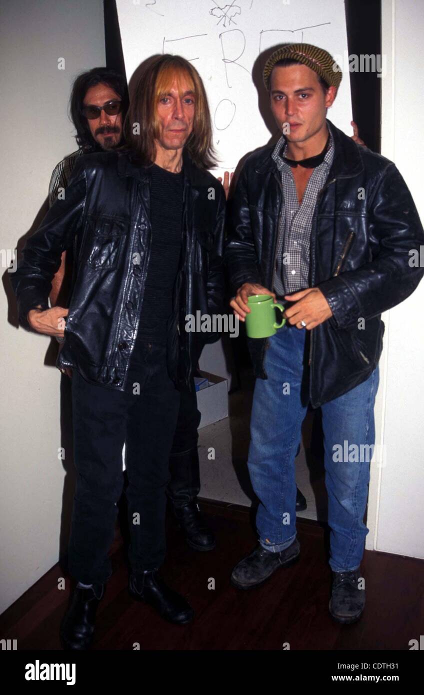 I7020.IGGY POP AND JOHNNY DEPP OUT ON TOWN NEW YORK New York 09/1995. / PHOTOS(Credit Image: Â© Judie Burstein/Globe Photos/ZUMAPRESS.com Stock Photo -