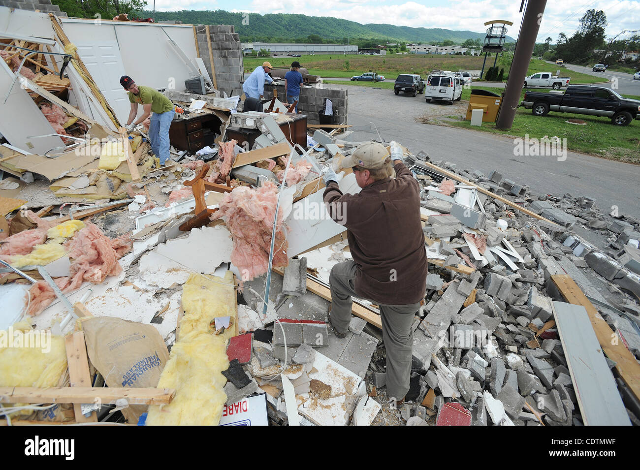 April 28 11 Ringgold Georgia U S Business Owner Gene Bishop Clears Out What Is Left Of His Billboard Installation Shop After A Tornado Swept Through In Ringgold Georgia Usa On