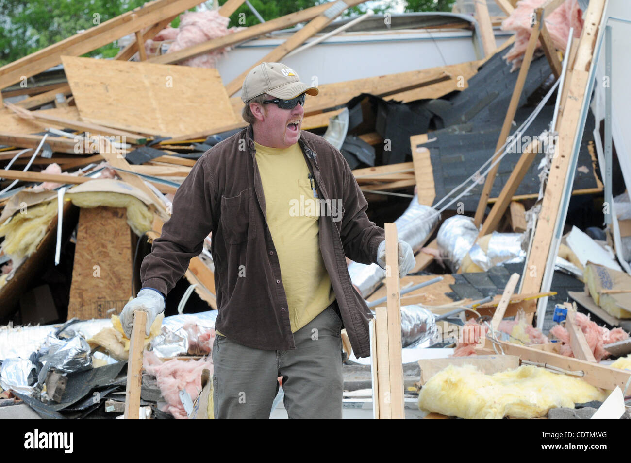 April 28, 2011 Ringgold, U.S. Business owner Gene