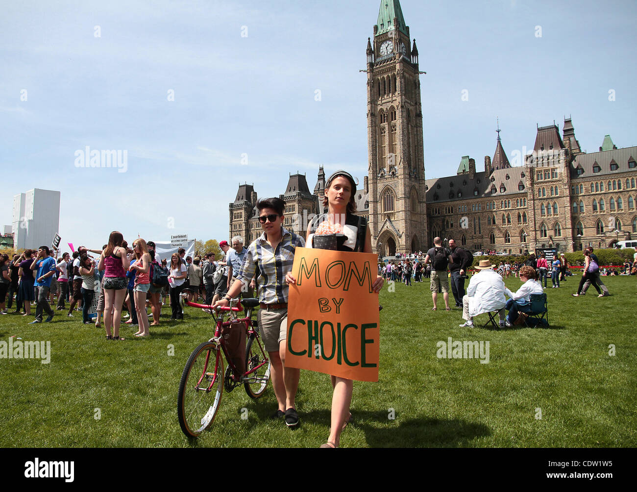May 12, 2011 - Ottawa, Ontario, Canada - Pro Choice demonstrator were also seen during the Pro Life Protesters gathering on Parliament Hill Thursday for the 14th annual National March for Life. More than 12,000 people attend the rally to protest the 1969 law that liberalized Canada's abortion law. ( Stock Photo