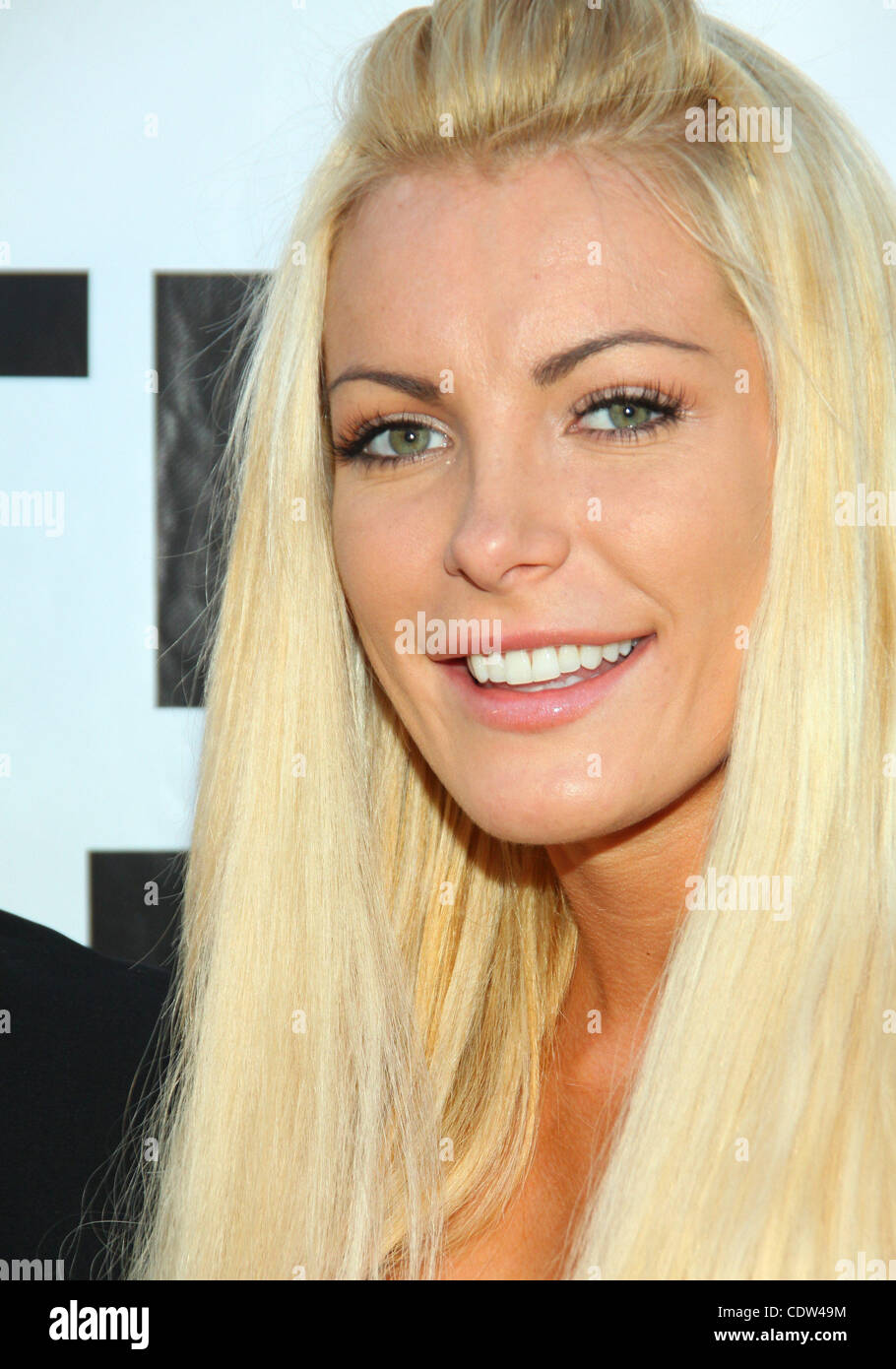 Crystal harris hi-res stock photography and images - Alamy