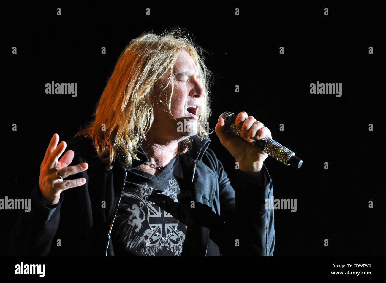 June 19, 2011 Orange Beach, Alabama, U.S Def Leppard lead vocalist