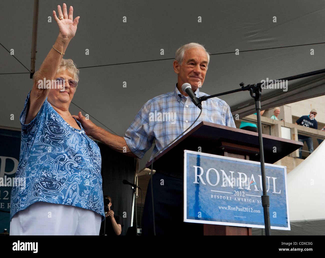 Carol paul wife republican presidential hi-res stock photography and ...