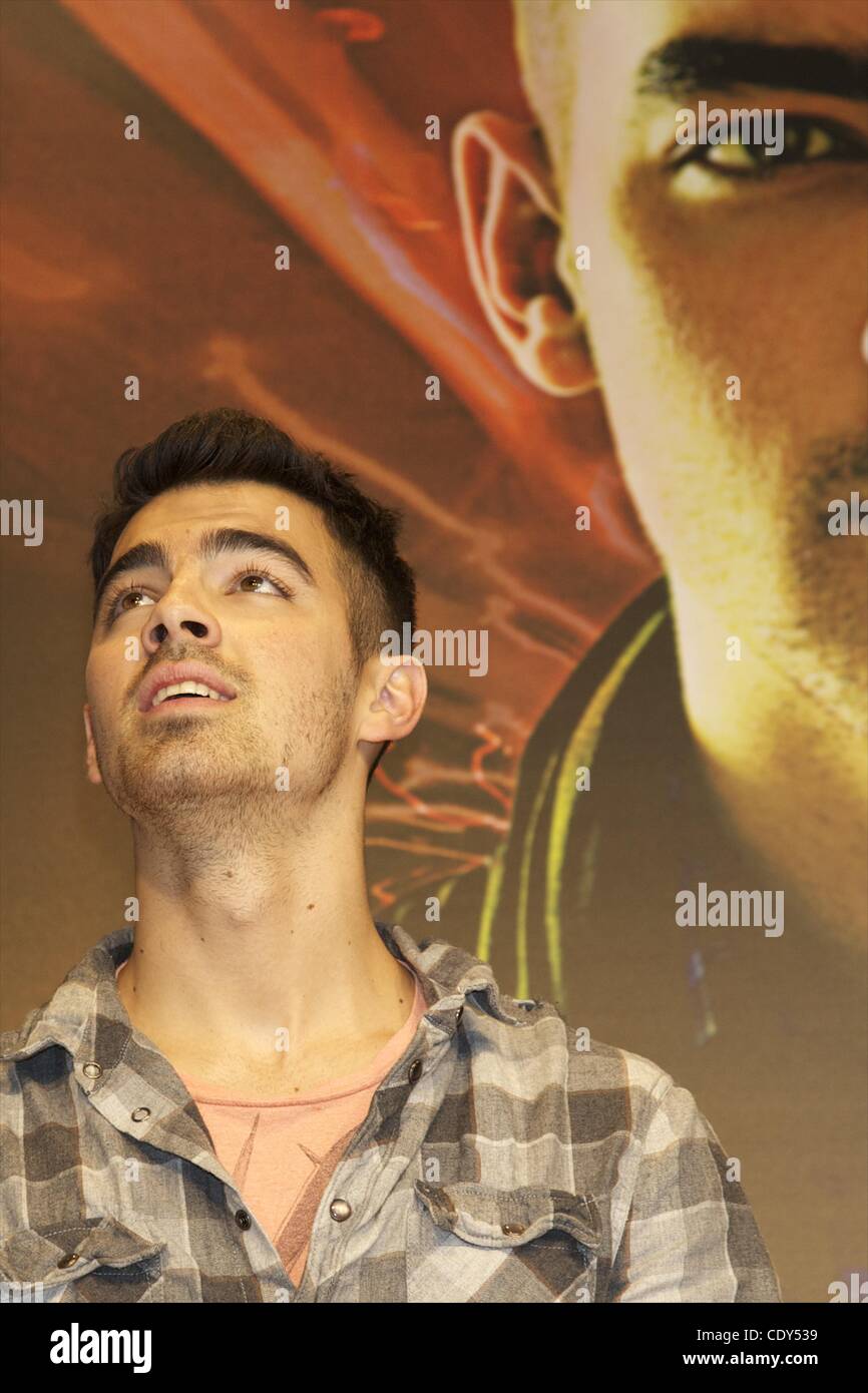 Oct. 13, 2011 Madrid, Spain American singer JOE JONAS promotes his
