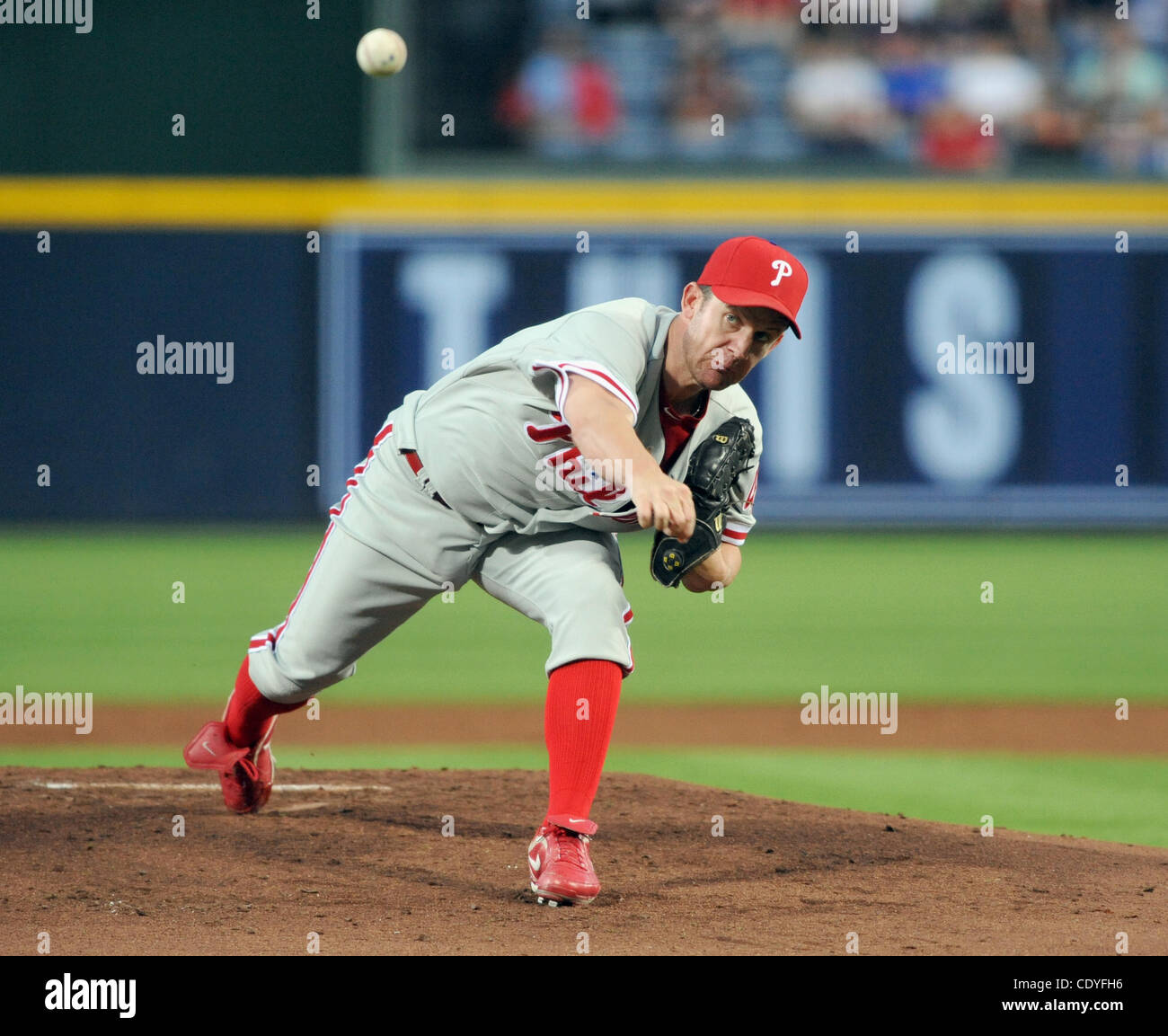 Classy pitch: Roy Oswalt shows his character with full-page Houston thank  you ad - CultureMap Houston