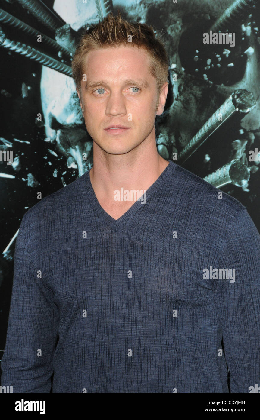 Final destination devon sawa hi-res stock photography and images - Alamy