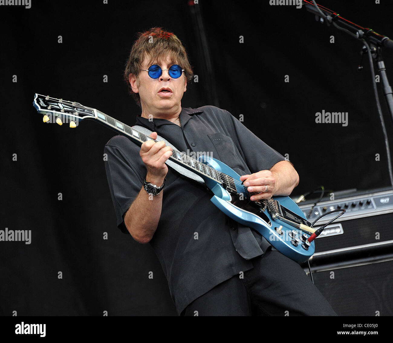 Aug 7 2011 Chicago Illinois USA Guitarist ELLIOT EASTON of