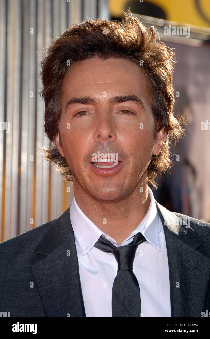 Oct. 3, 2011 - Hollywood, California, U.S. - Shawn Levy during the premiere of the new movie from Dreamworks Pictures REAL STEEL, held at the Gibson Amphitheatre, on October 2, 2011, in Los Angeles.(Credit Image: Â© Michael Germana/Globe Photos/ZUMAPRESS.com) Stock Photo