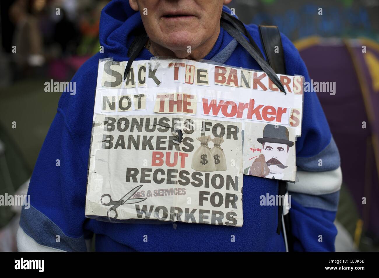 Oct. 23, 2011 - London, England, UK - MALCOLM MEAD, of Essex, visits the Occupy London site on Sunday afternoon.  Hundreds of protestors camp outside St. Paul's Cathedral, one of more than a thousand such demonstrations against financial instutions around the world. (Credit Image: © Mark Makela/ZUMA Stock Photo