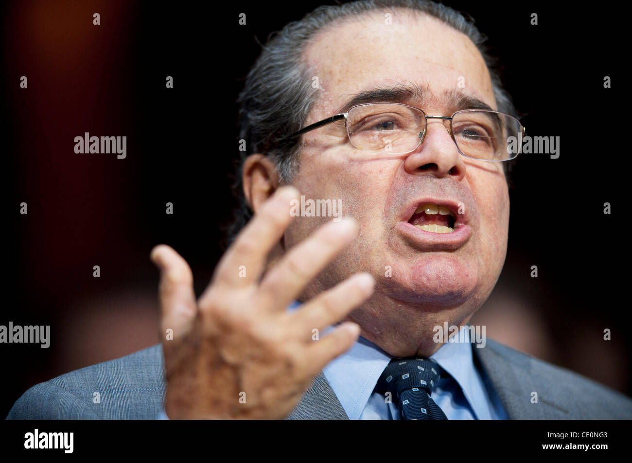 Justice scalia hi-res stock photography and images - Alamy