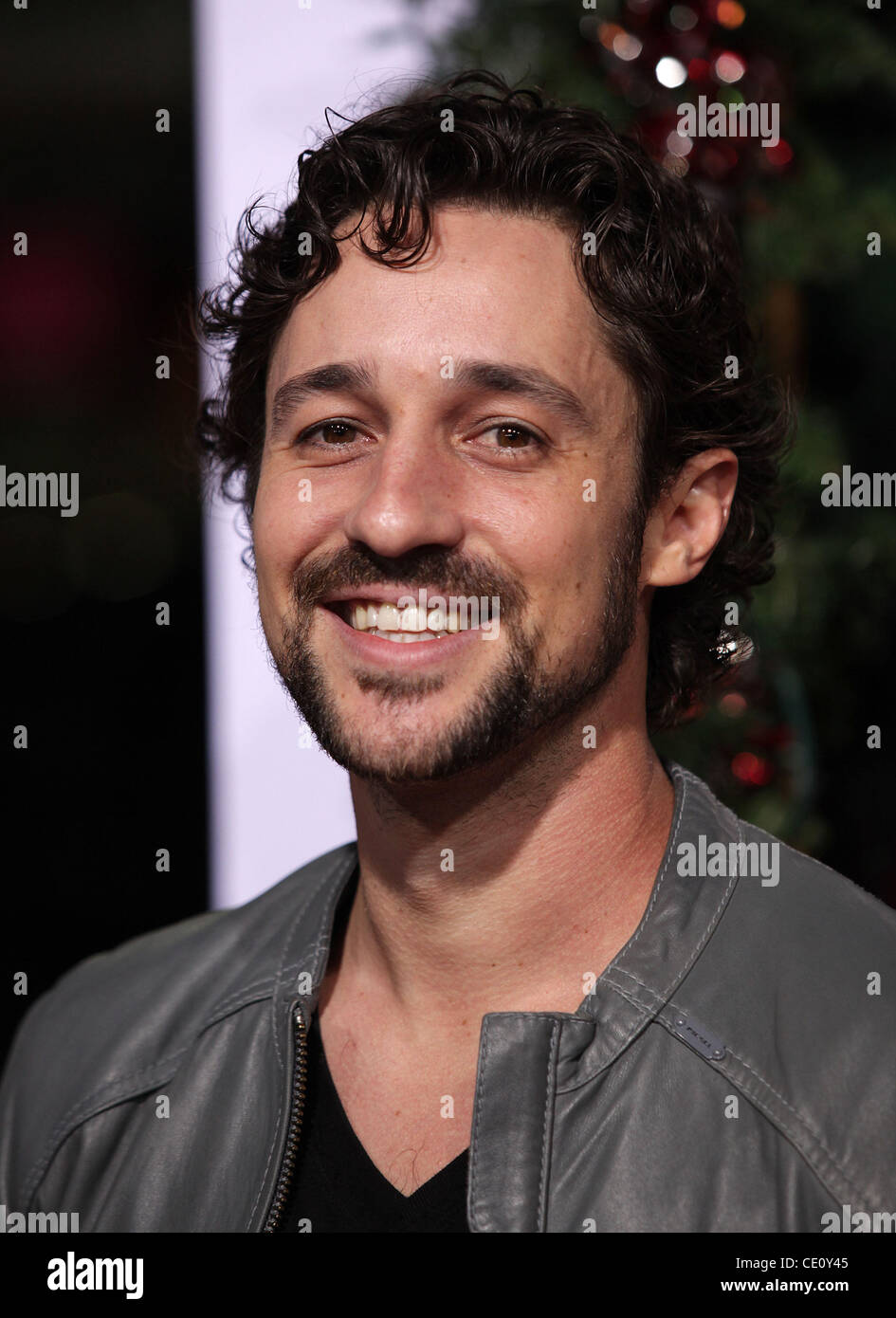 Nov. 2, 2011 - Hollywood, California, U.S. - Thomas Ian Nichols arrives ...