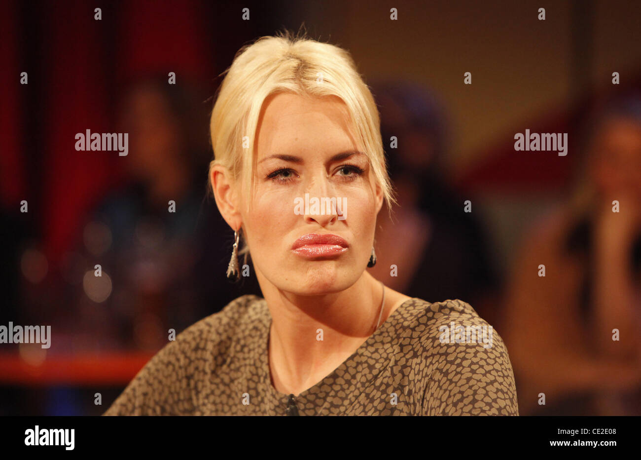 Sarah Connor making a funny face on German talkshow '3 nach 9'. Bremen, Germany - 29.10.2010 Stock Photo