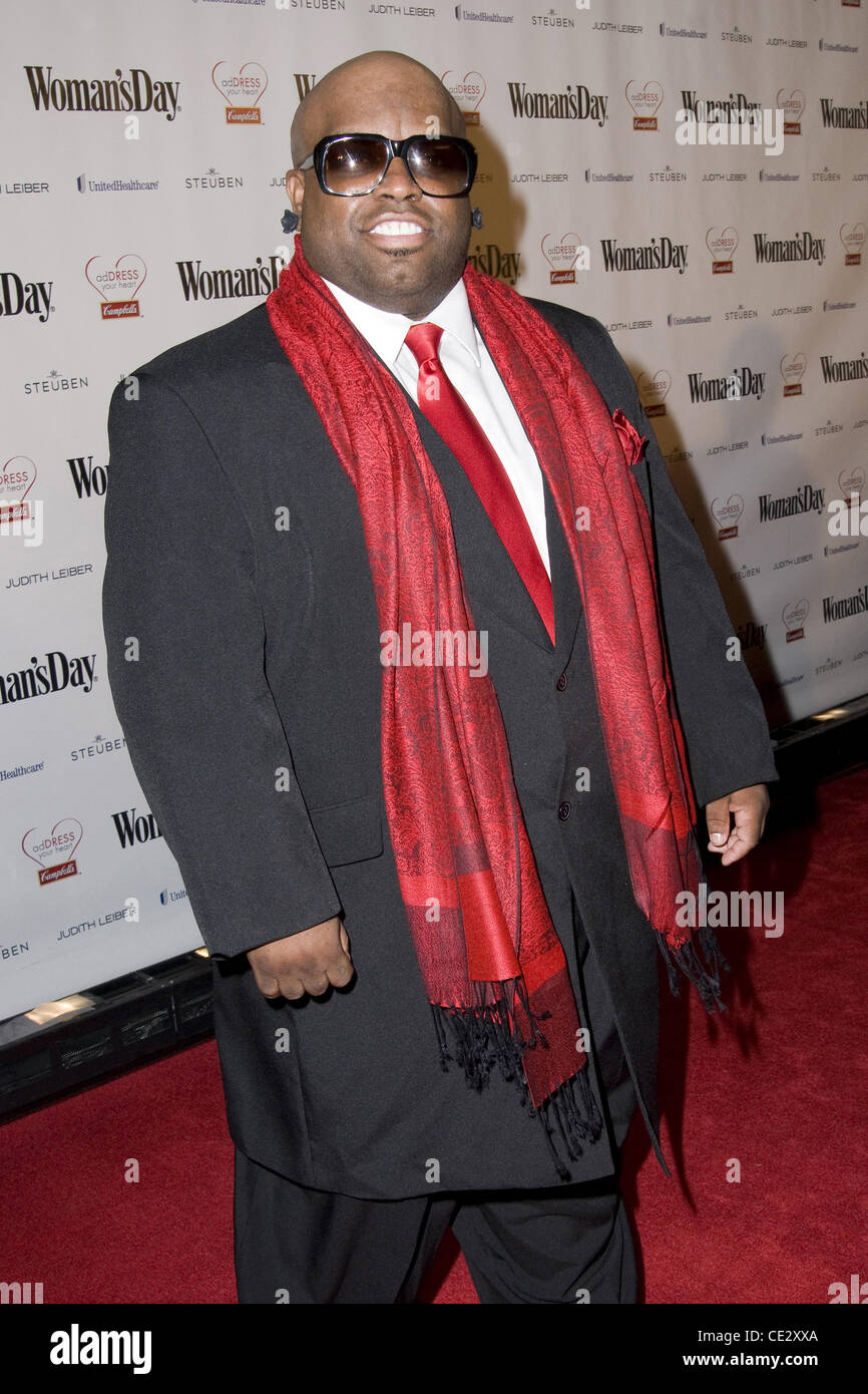 cee lo green in a dress Emerald Green Prom Dress Long Party Dress Outfit, Evening Dress Simple