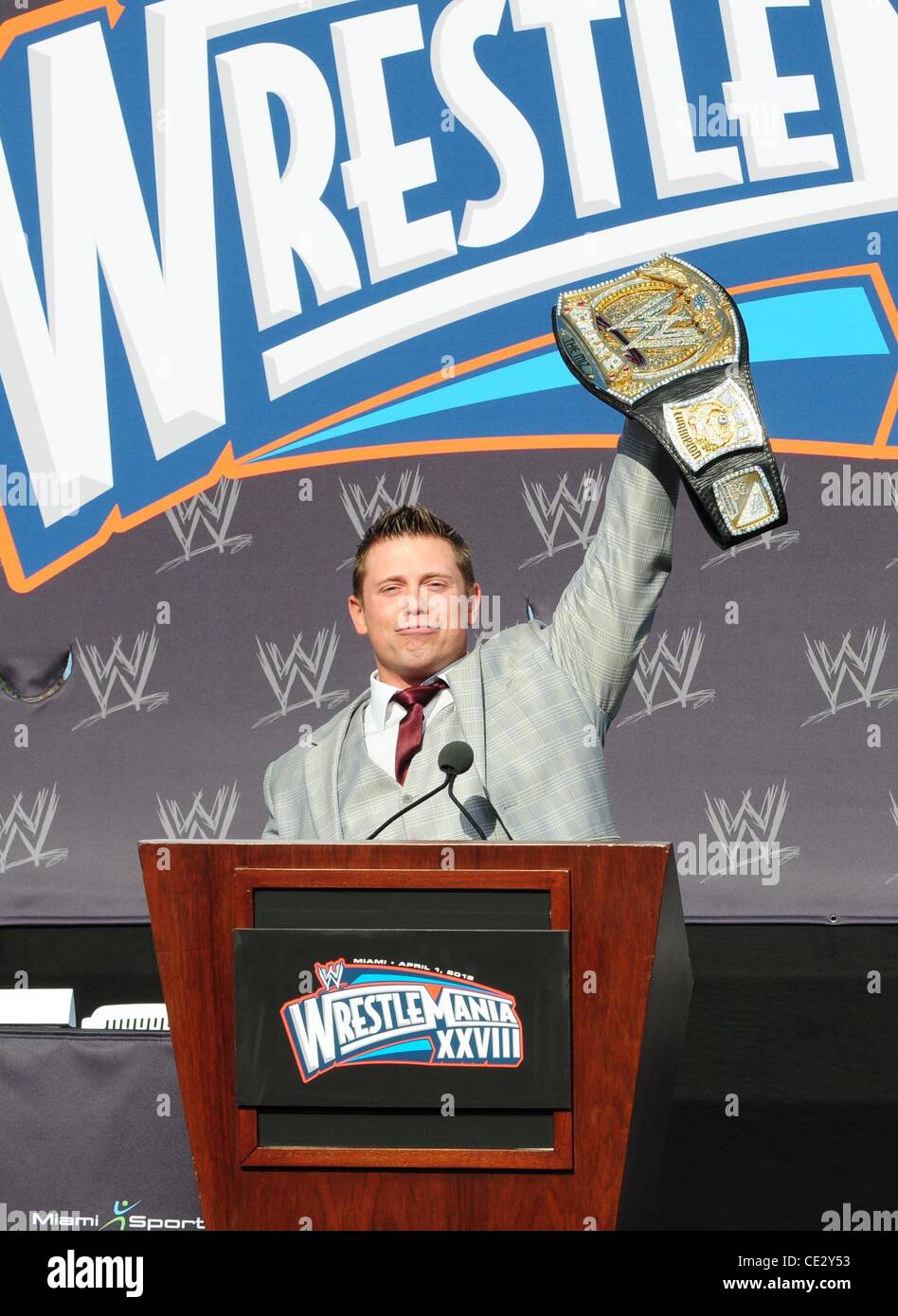 Mike Mizanin Mike mizanin hi-res stock photography and images - Alamy