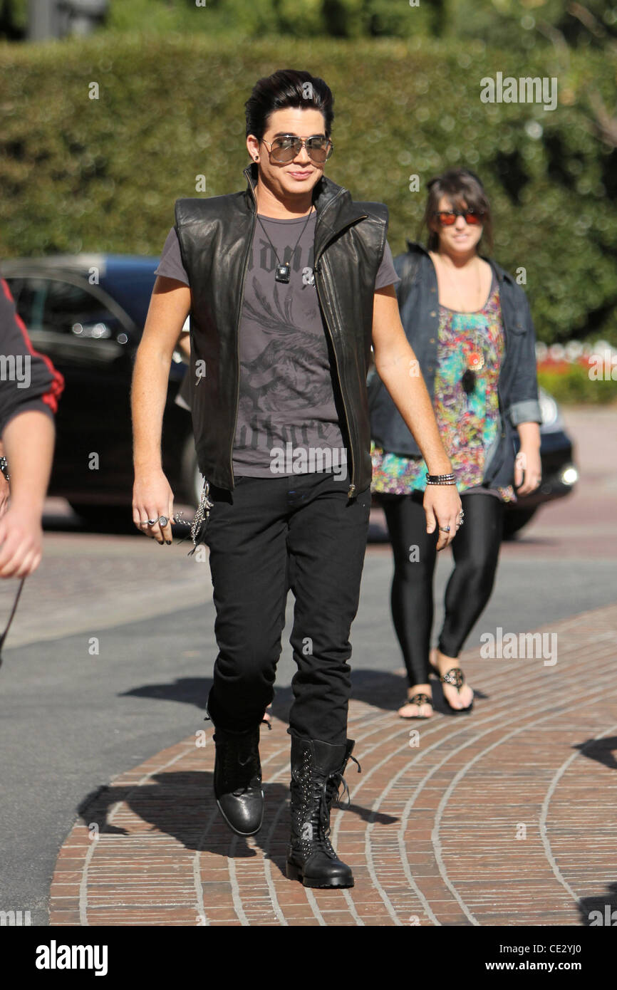 Adam lambert news hi-res stock photography and images - Alamy