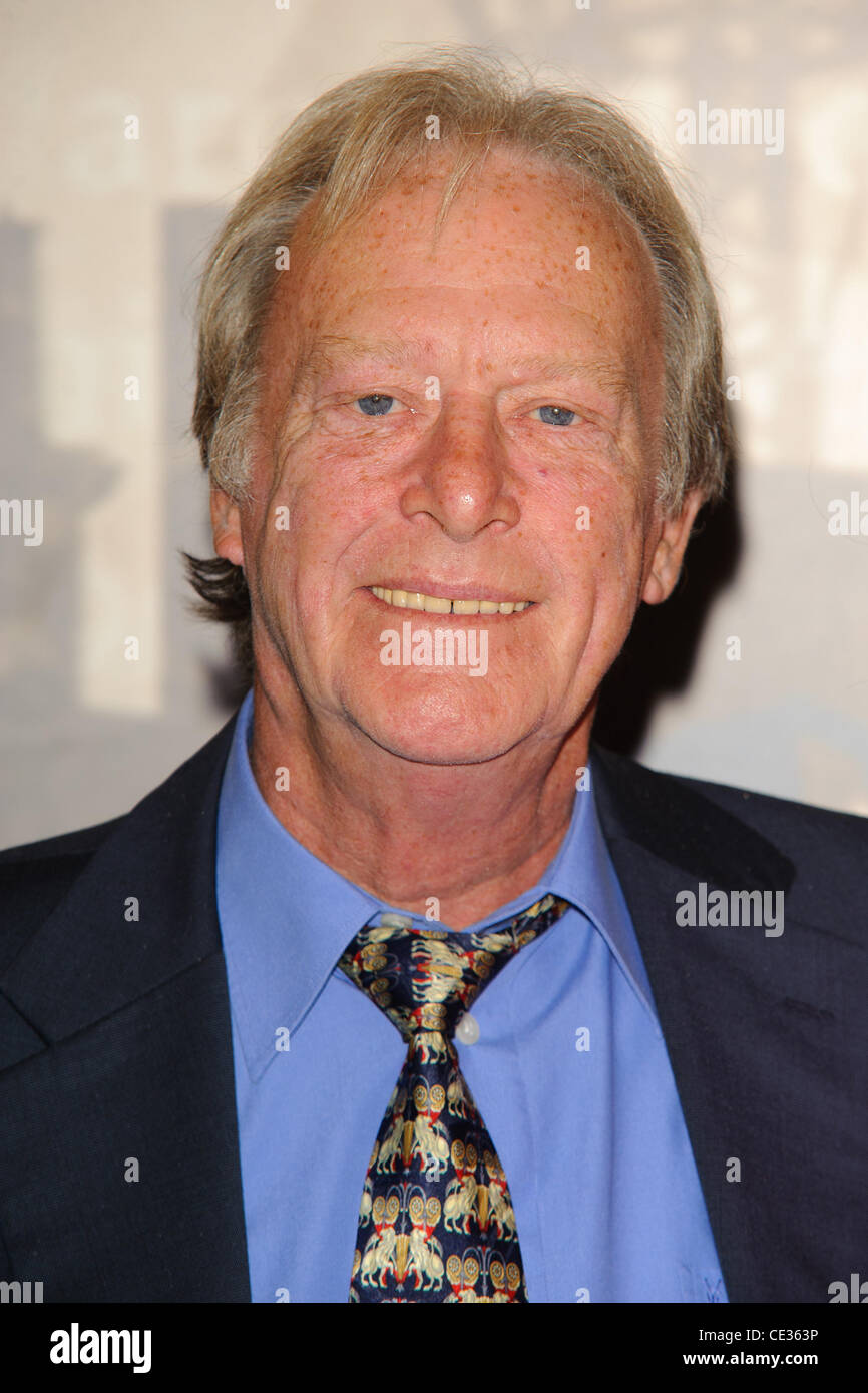 Dennis waterman hi-res stock photography and images - Alamy