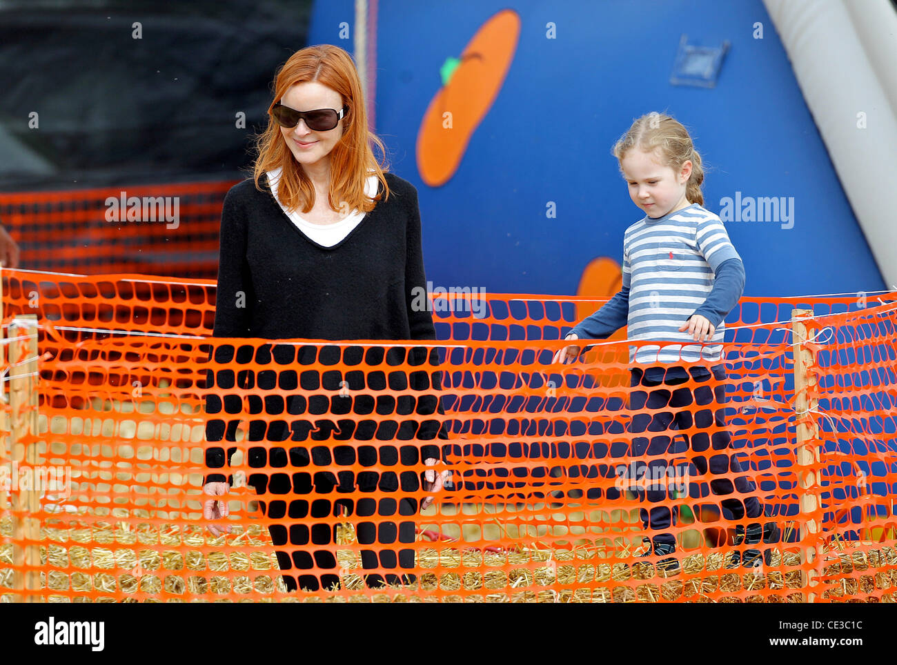 Marcia Cross and Savannah Mahoney Marcia Cross takes her twin daughters(02)