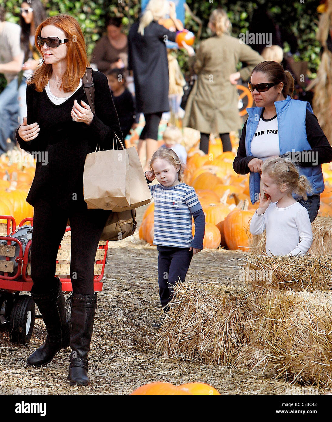 Marcia Cross, Savannah Mahoney and Eden Mahoney Marcia Cross takes her ...