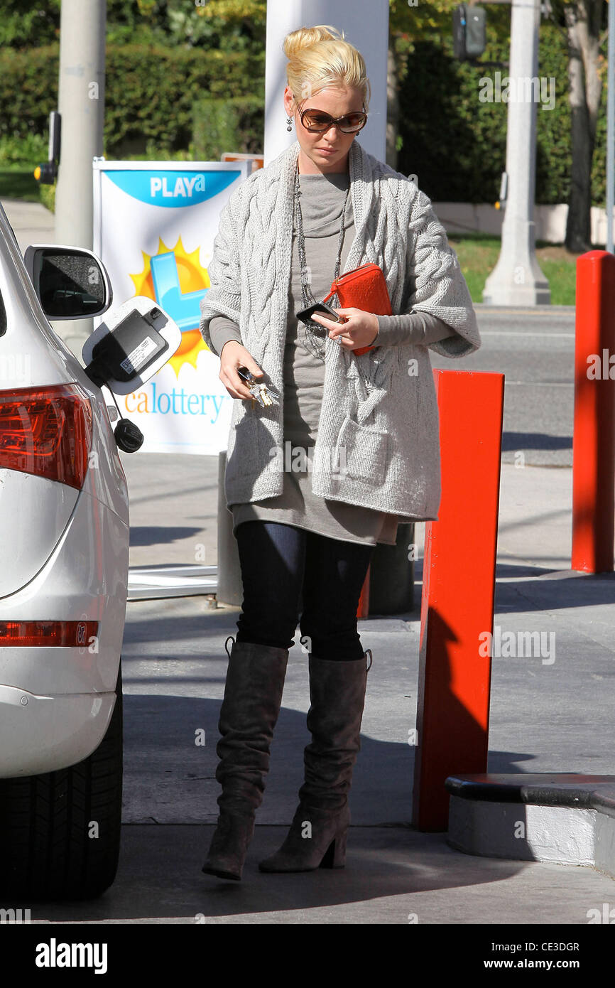 Katherine Heigl Running Errands In Los Feliz Wearing A Cable Knit