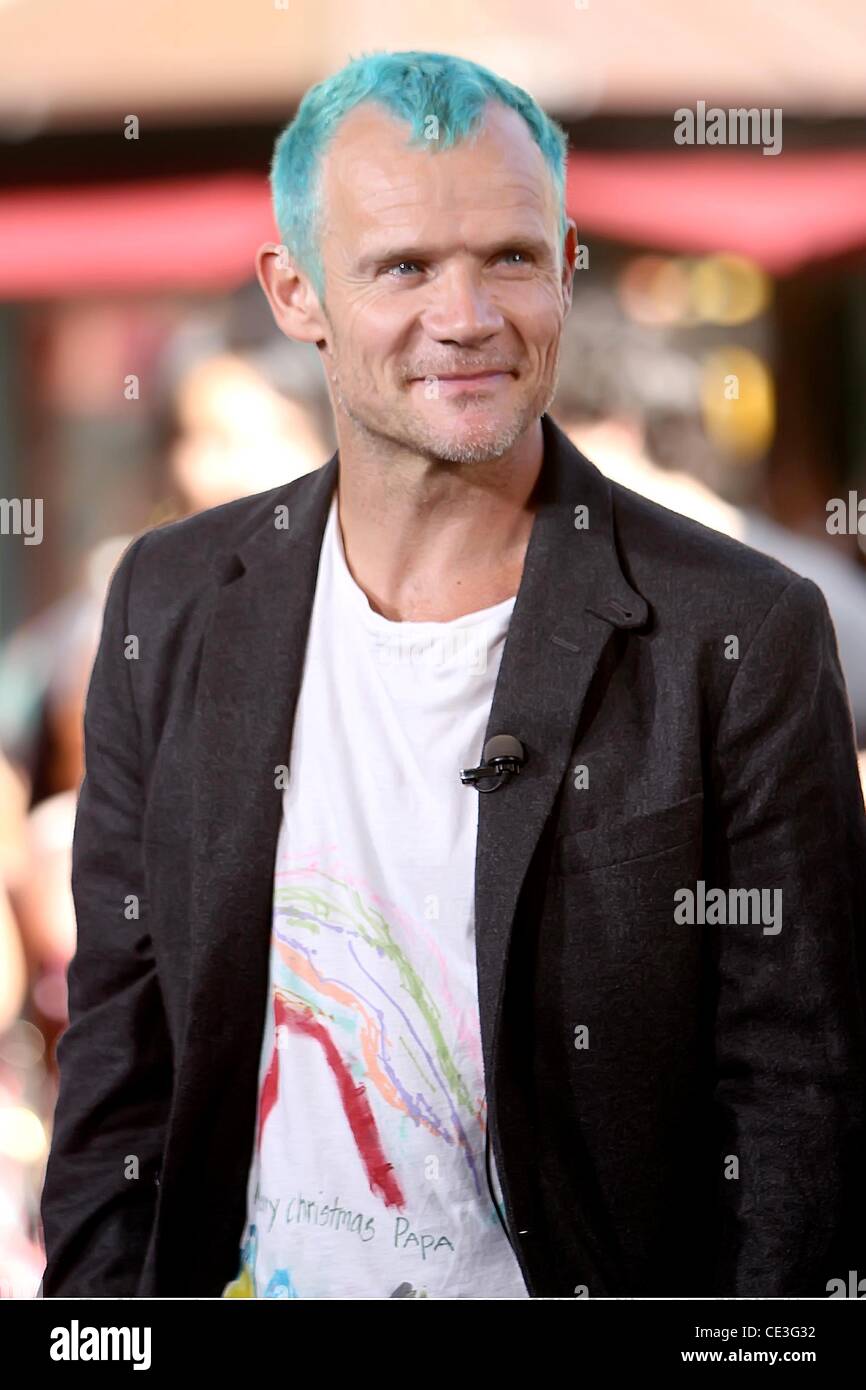 Flea aka Michael Peter Balzary Red Hot Chili Peppers film an interview for the entertainment television news programme 'Extra' at The Grove in Hollywood Los Angeles, California - 04.11.10 Stock Photo