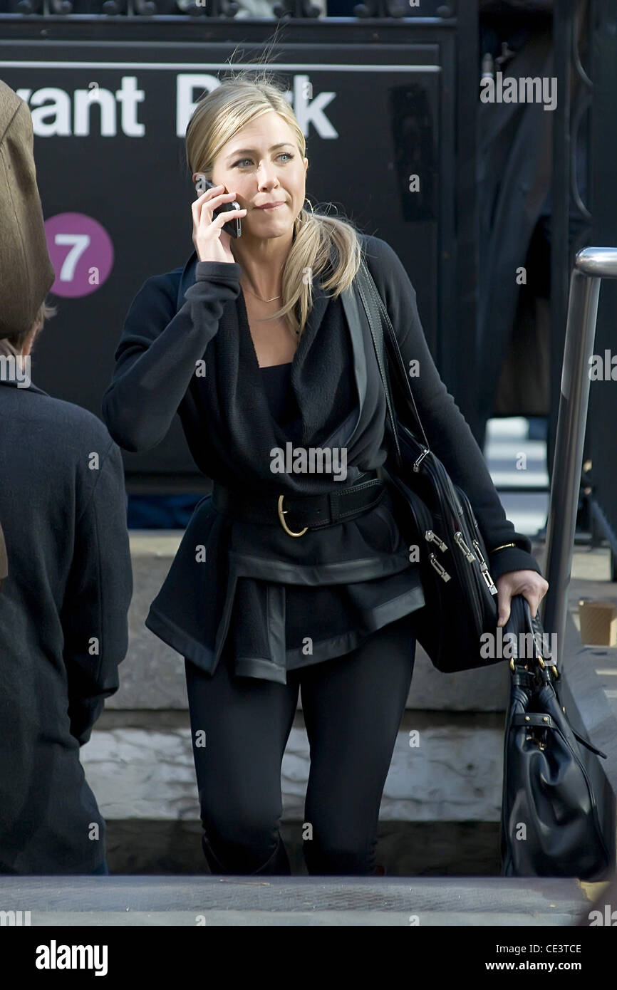Jennifer Aniston talking on a cell phone on the set of her new film ...