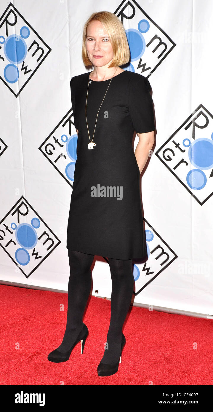 Amy Ryan Room To Grow Benefit Gala held at Christie's Auction House ...