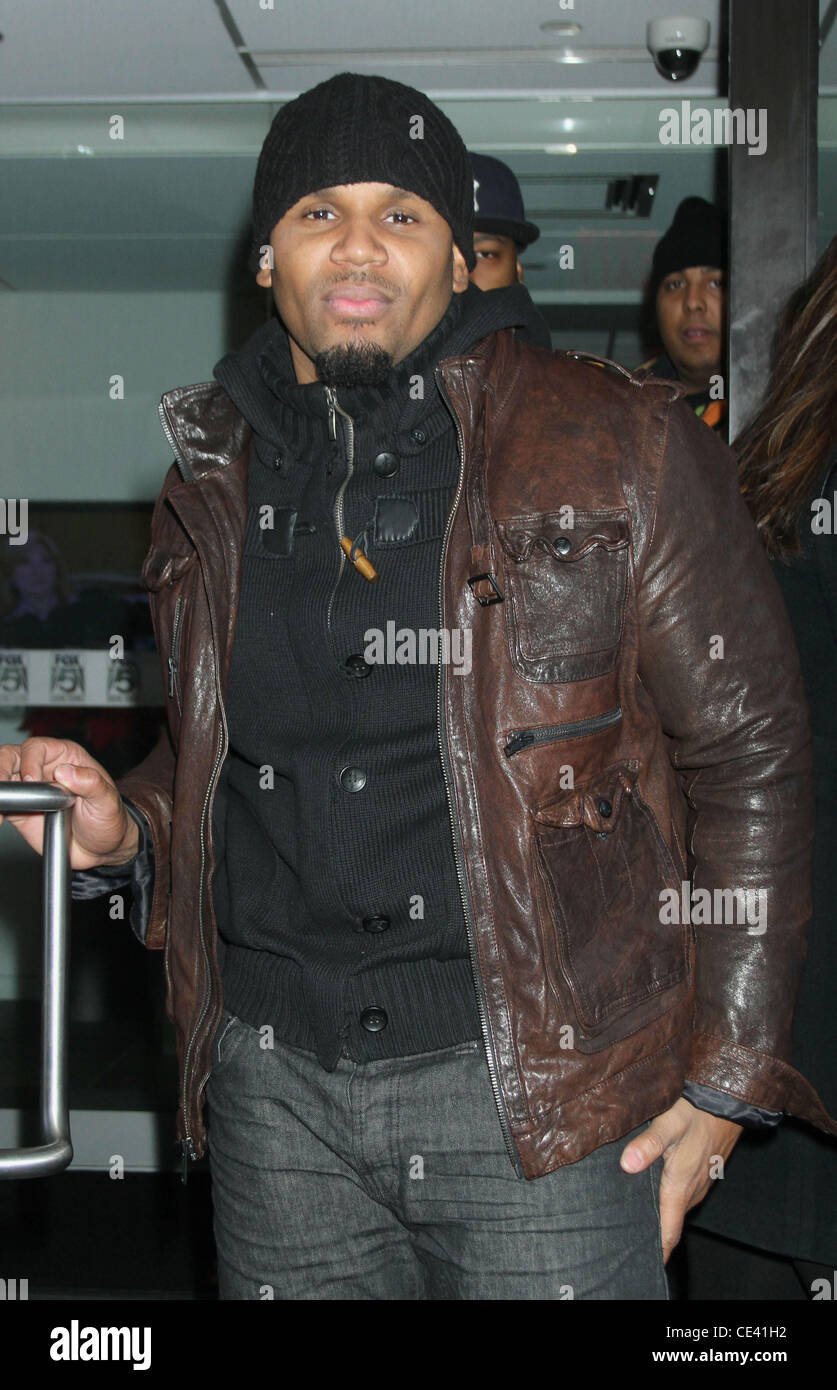 R&B singer Avant is seen leaving 'Good Day New York' Studios after