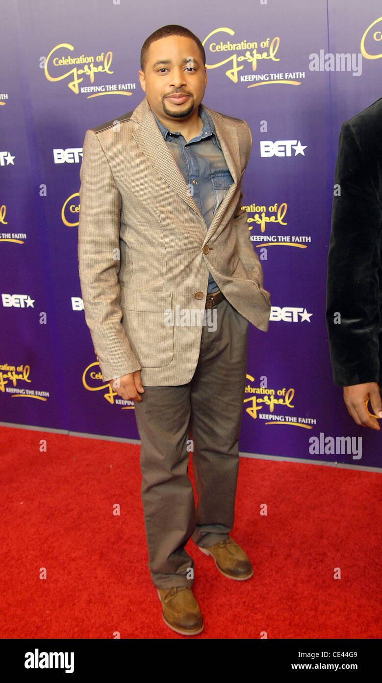 Smokie Norful appears on the red carpet for the BET Celebration of