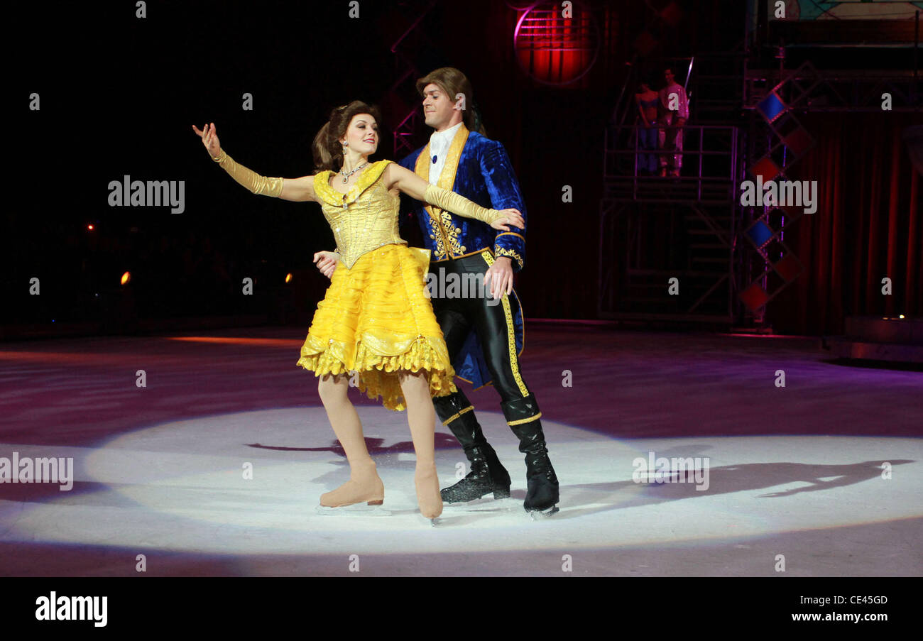 Atmosphere Disney On Ice Live Show Held At The Staples Center Los Angeles California 16 12 10 Mandatory Stock Photo Alamy