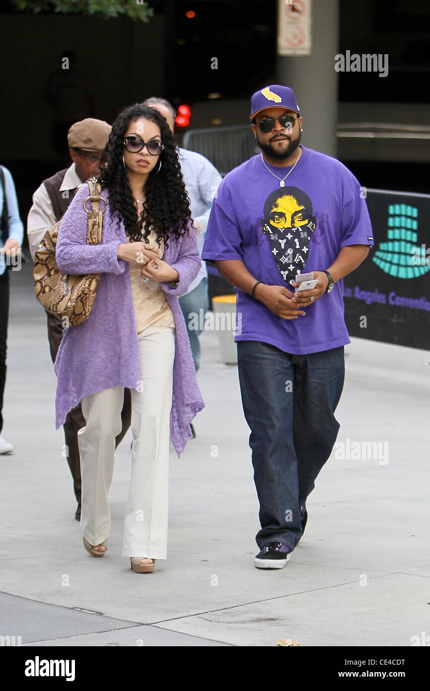 Ice Cube and Wife Celebrities are seen attending the LA Lakers vs. LA Clippers game at Staples Center. Los Angeles, California - 13.01.11 Stock Photo
