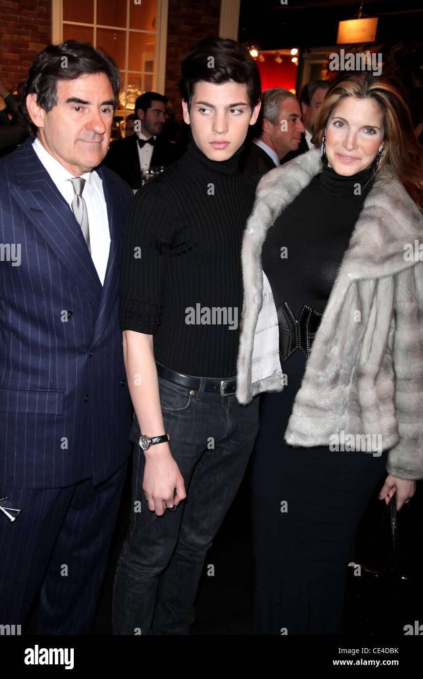 Peter Brant, Peter Brant Jr. and Stephanie Seymour Winter Antiques Show