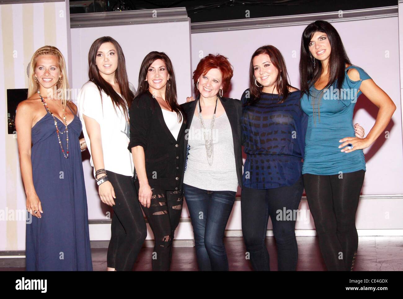 Dina Manzo, Ashley Holmes, Jacqueline Laurita, Caroline Manzo, Lauren Manzo and Teresa Giudice Photo op for the stars of Bravo's 'The Real Housewives of New Jersey' as they join the cast of the Off-Broadway production of 'My Big Gay Italian Wedding' at St Stock Photo