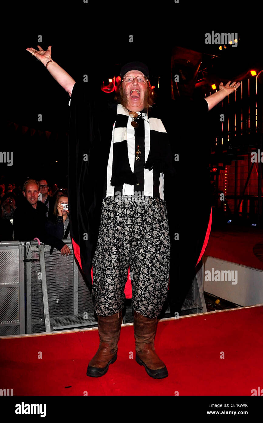 John mccririck big brother hires stock photography and images Alamy