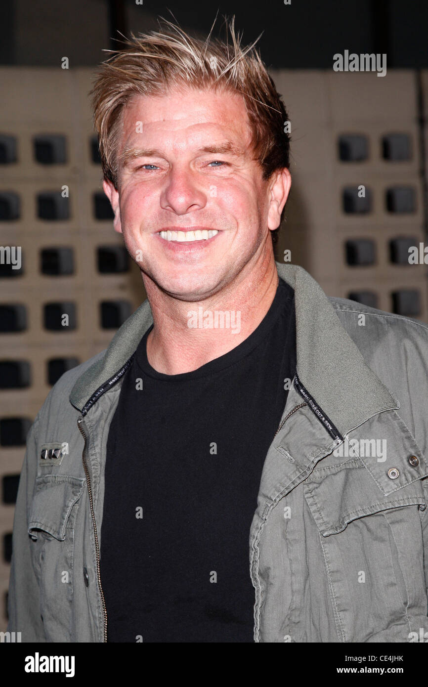 kenny johnson net worth