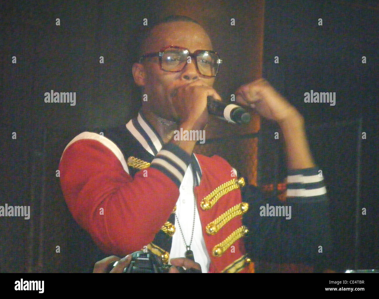 B.O.B.  T.I. MAKES LIVE RETURN WITH STAR-STUDDED SECRET SHOW Hip-hop superstar T.I. left fans in awe at his comeback concert in New York on Monday night (16Aug10) when he invited MARY J. BLIGE, SWIZZ BEATZ and B.O.B. to join him onstage.  The Live Your Li Stock Photo