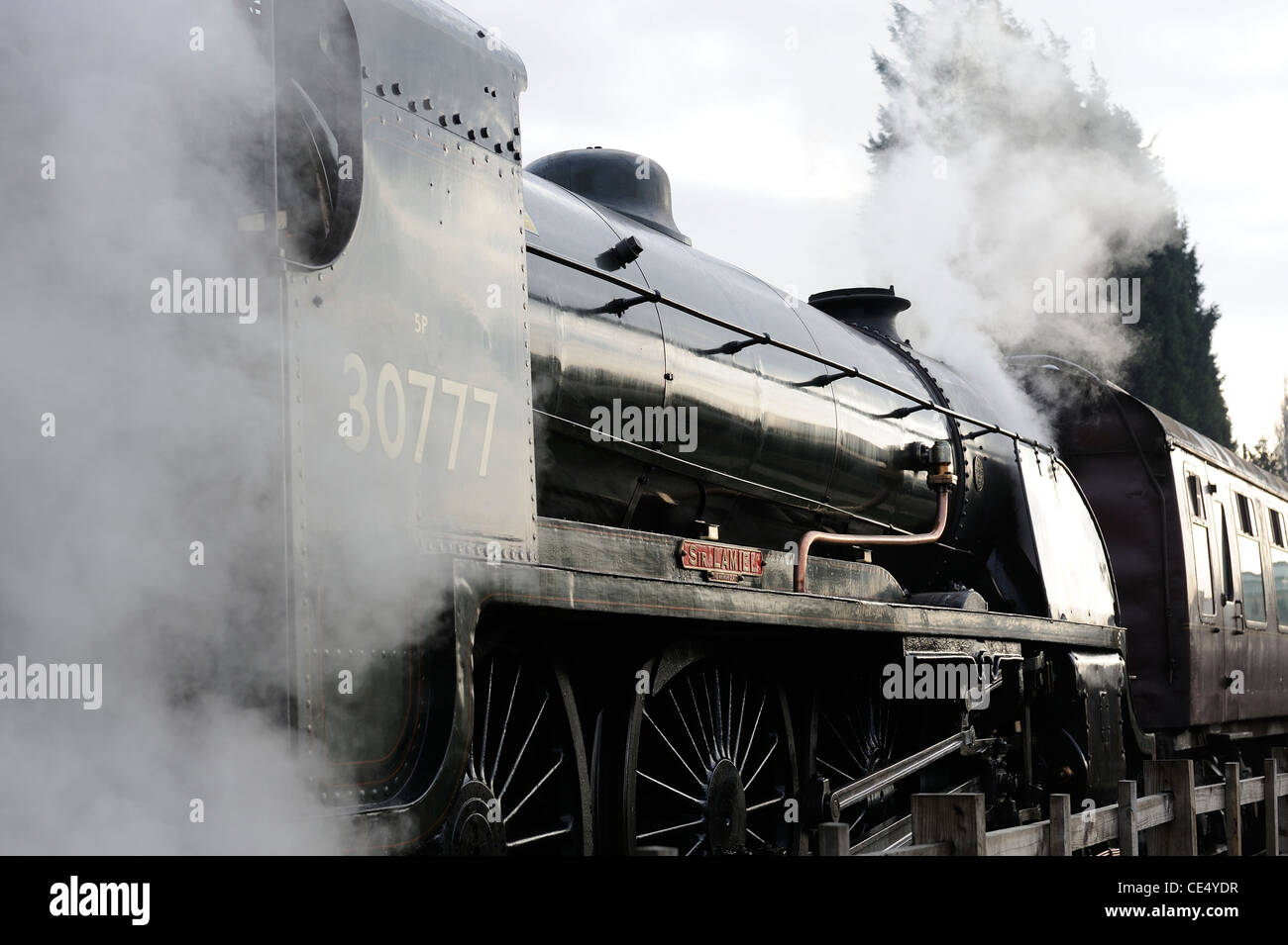30777 sir lamiel in steam at the great central railway loughborough ...
