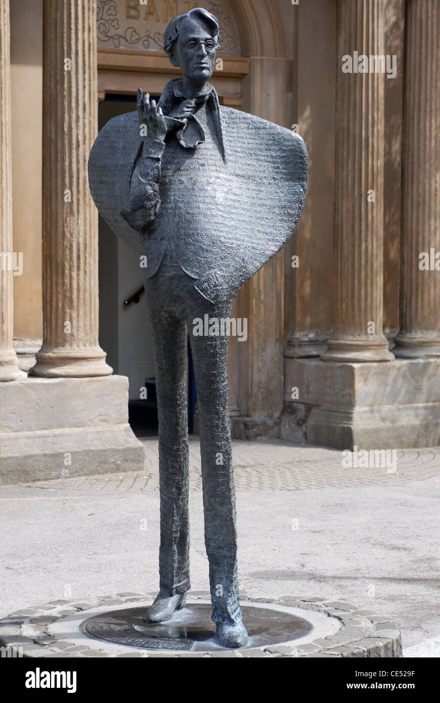 Yeats statue hires stock photography and images Alamy