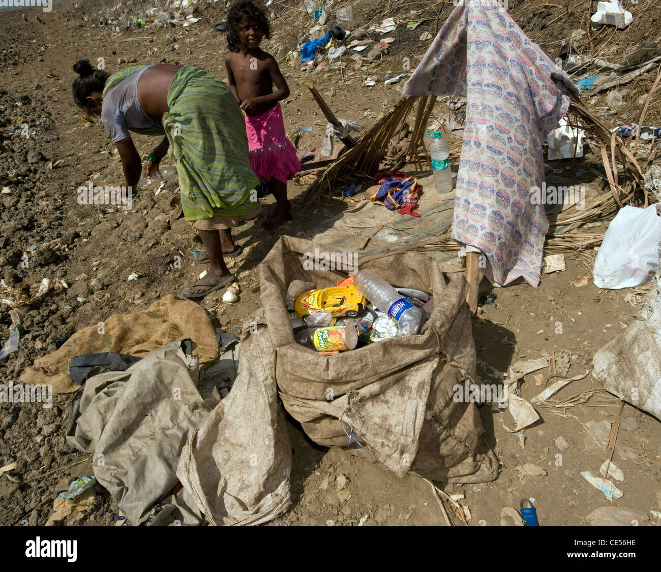 Rag pickers india hires stock photography and images Alamy