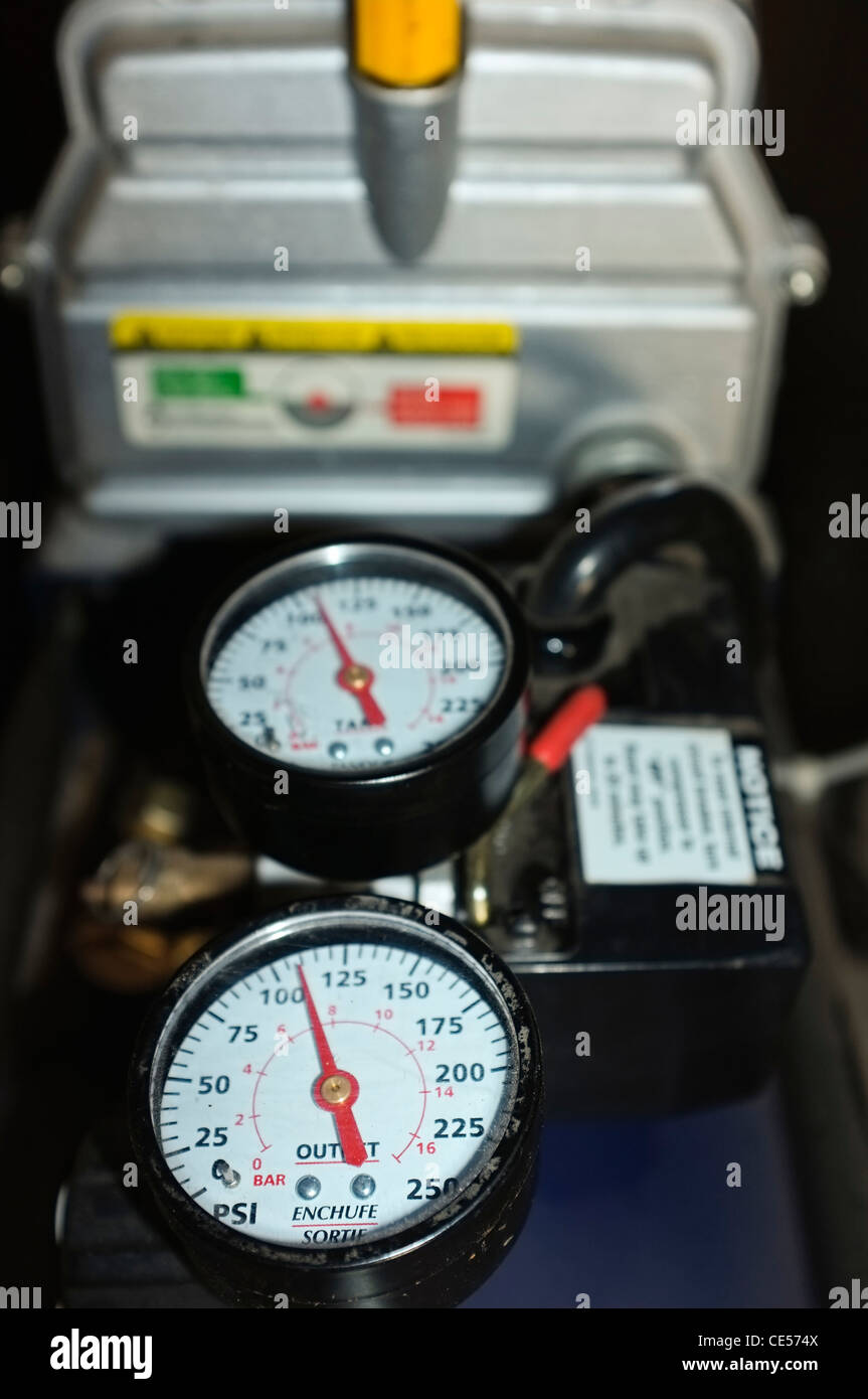 Manometer pressure gauges at compressor Stock Photo Alamy