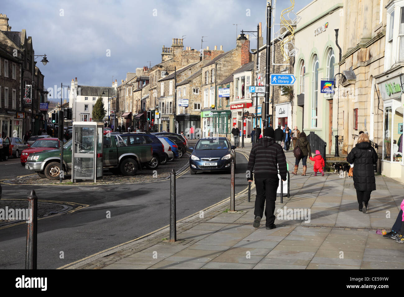 Barnard castle high street hires stock photography and images Alamy